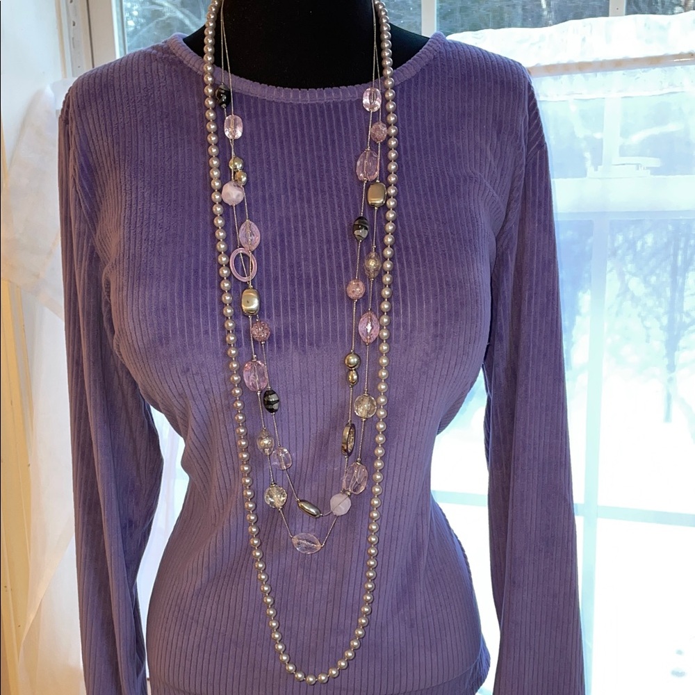 Long Lilac faux pearl’s paired with this NY multi beaded necklace is beautiful.
